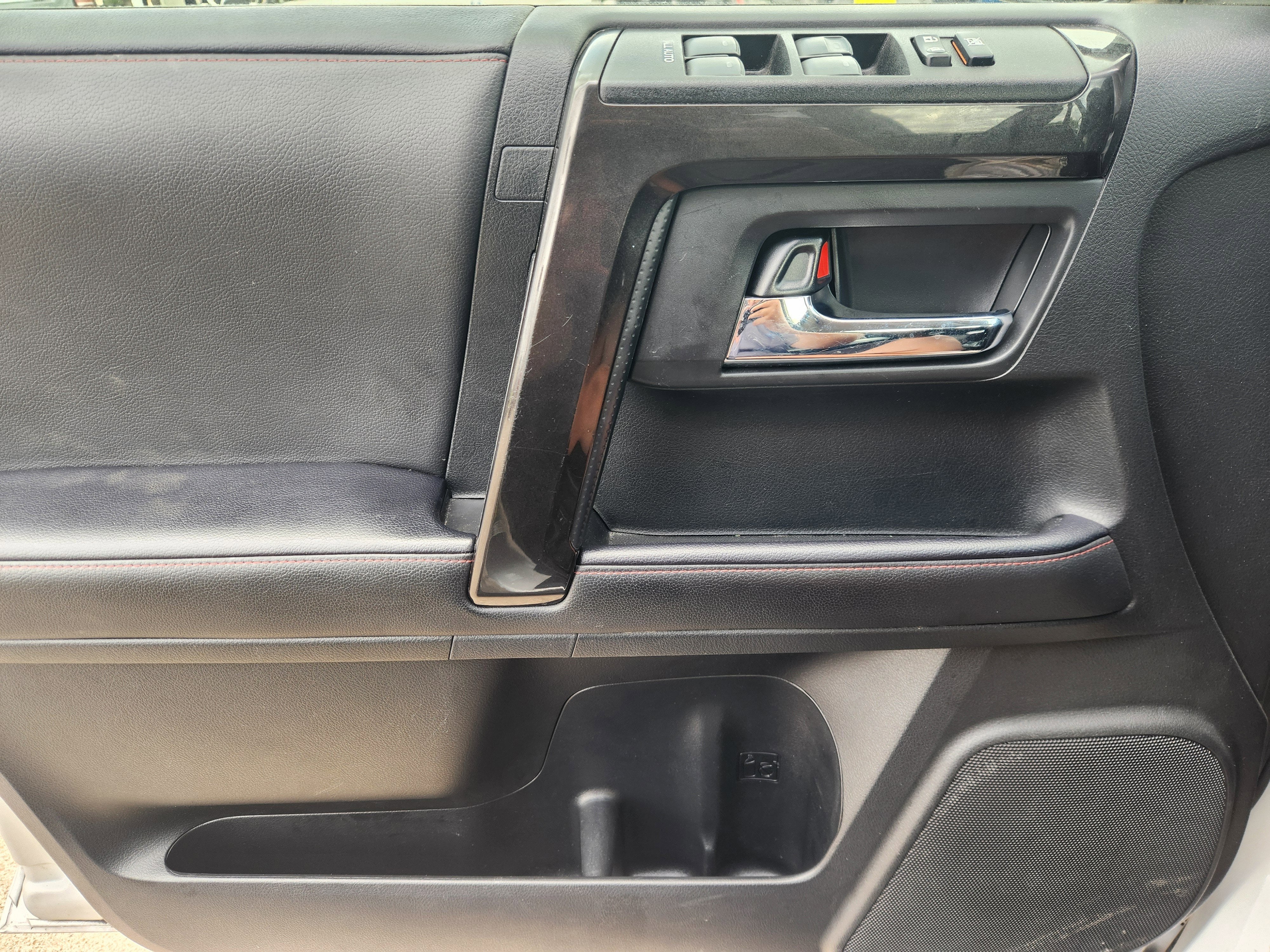 2024 Toyota 4Runner TRD Off-Road