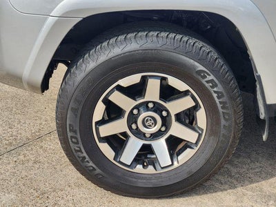 2024 Toyota 4Runner TRD Off-Road