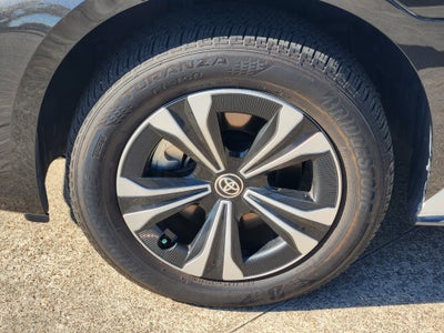 2024 Toyota bZ4X XLE