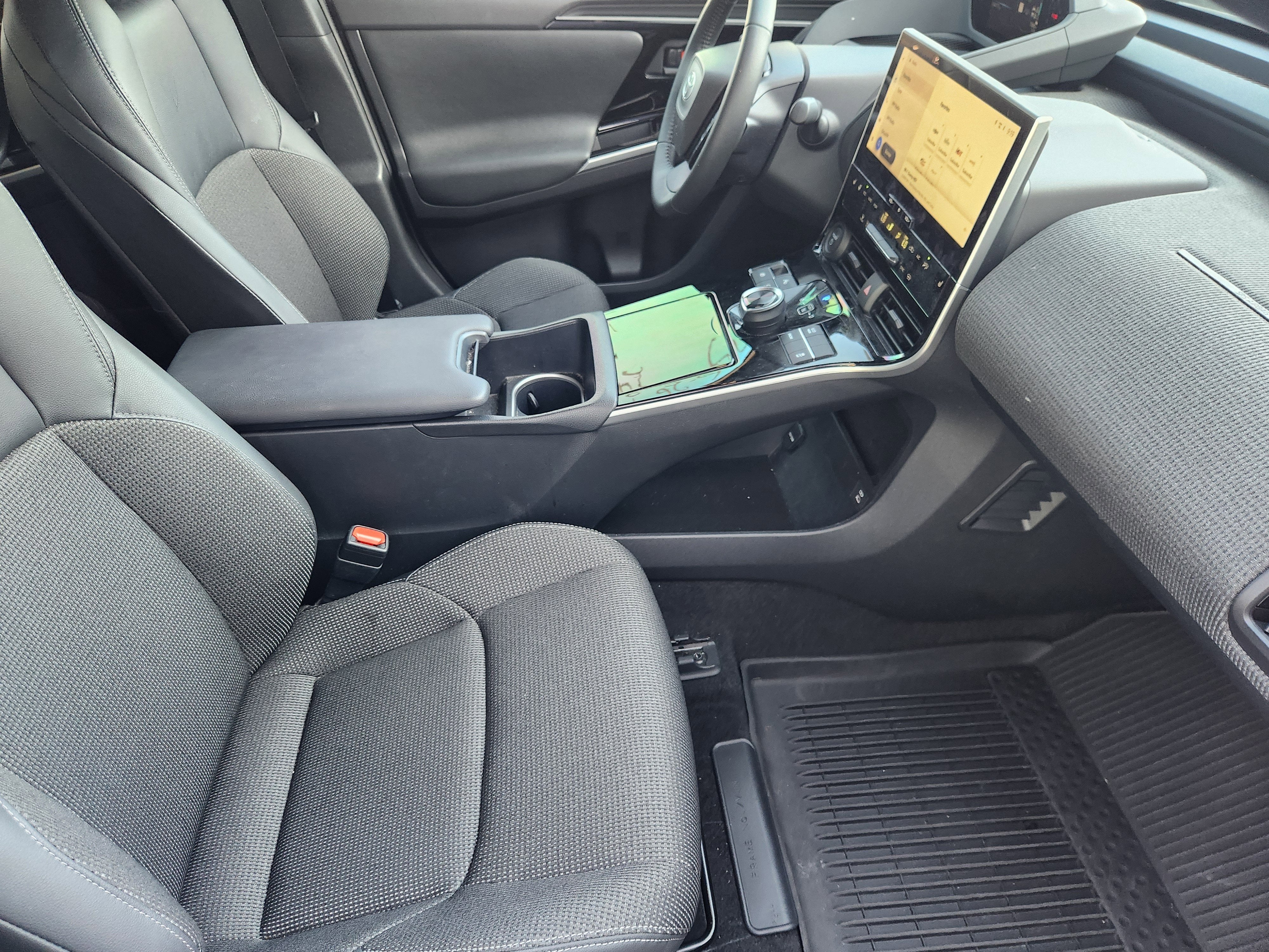 2024 Toyota bZ4X XLE