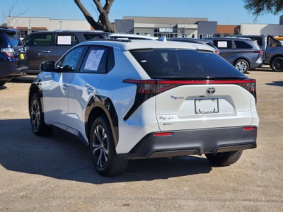 2024 Toyota bZ4X XLE