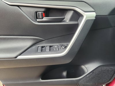 2023 Toyota RAV4 Hybrid LE