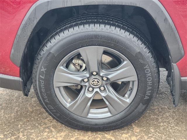 2023 Toyota RAV4 Hybrid LE