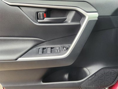 2023 Toyota RAV4 Hybrid LE