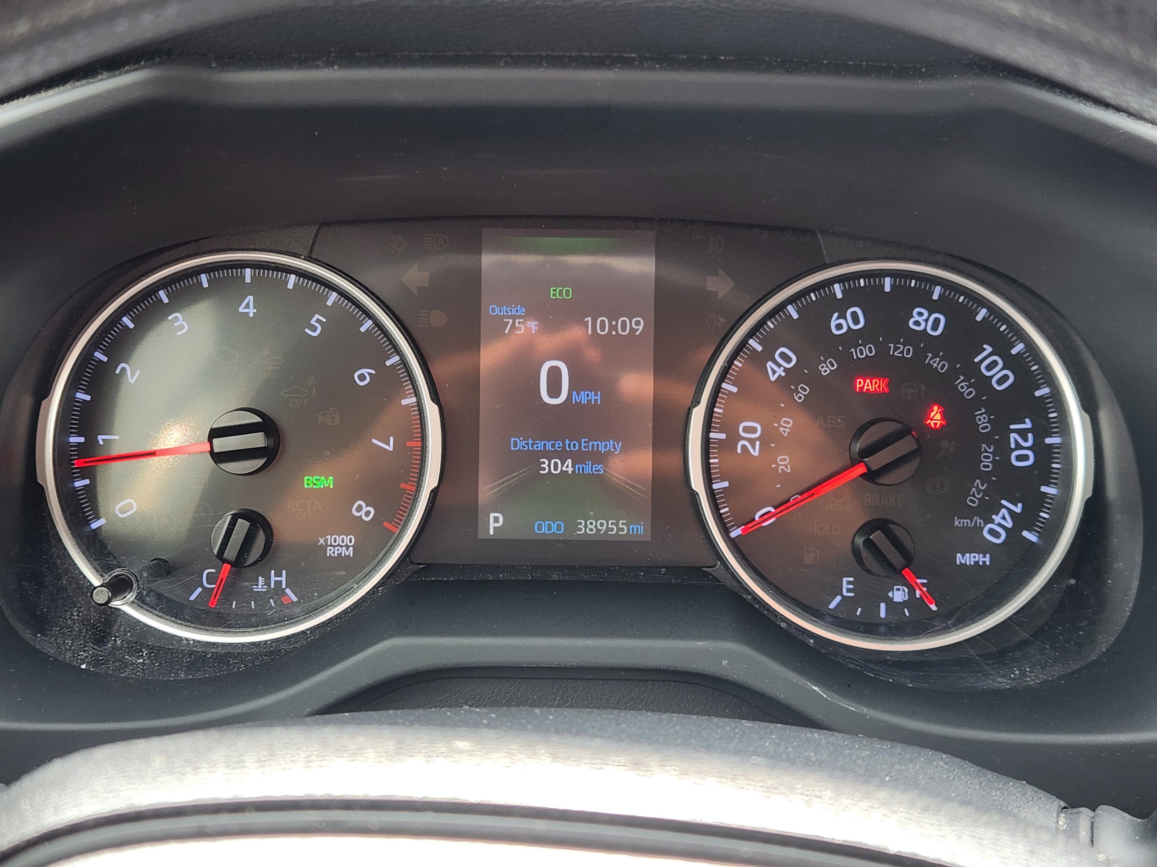 2020 Toyota RAV4 XLE