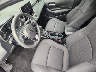 2025 Toyota Corolla Hatchback SE