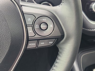 2025 Toyota Corolla Hatchback SE