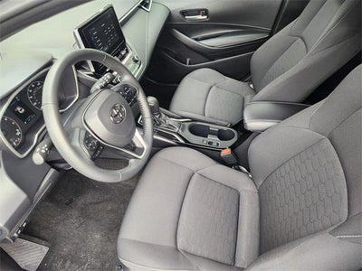 2025 Toyota Corolla Hatchback SE