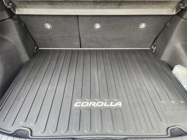 2025 Toyota Corolla Hatchback SE