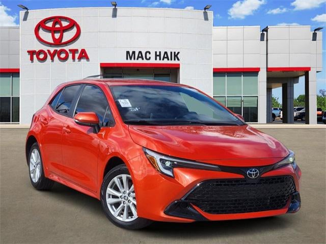 2025 Toyota Corolla Hatchback SE