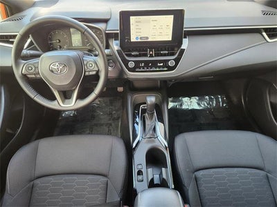 2025 Toyota Corolla Hatchback SE