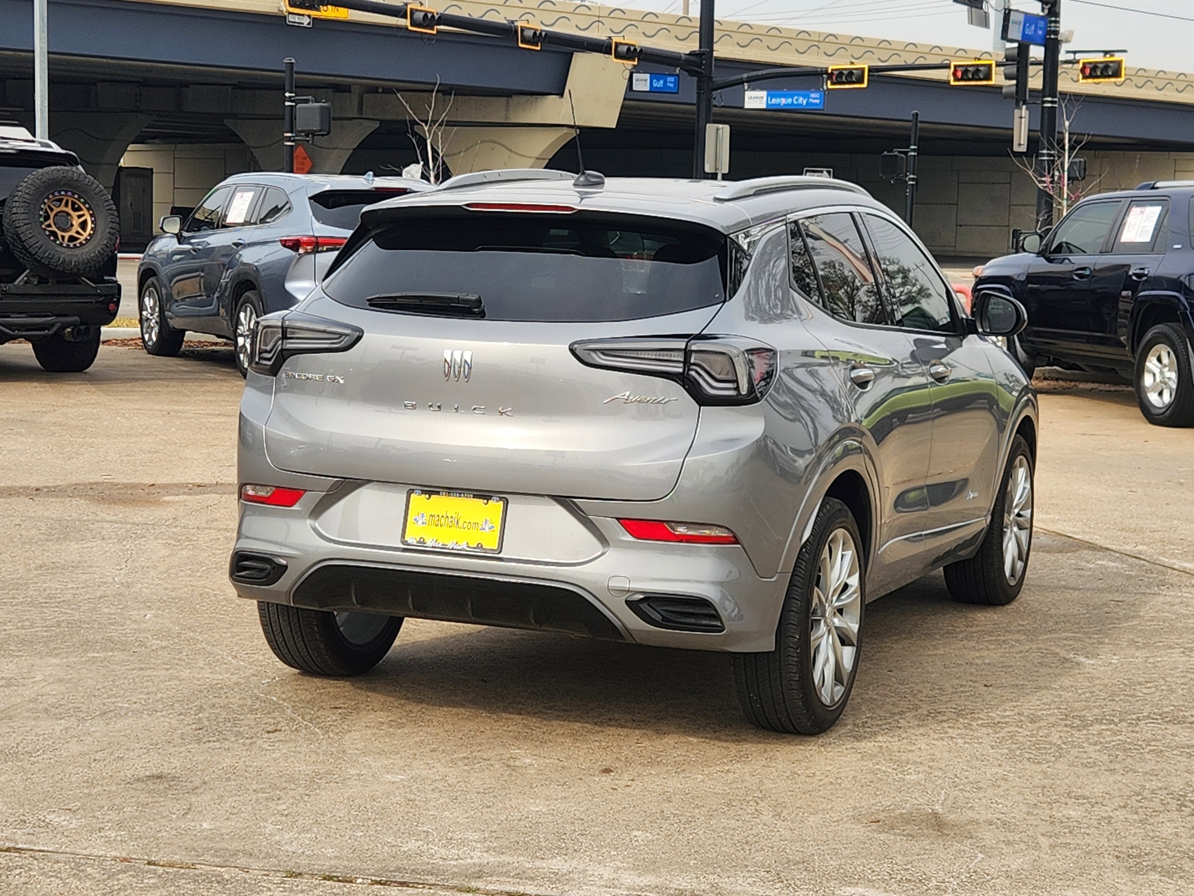 2024 Buick Encore GX Avenir