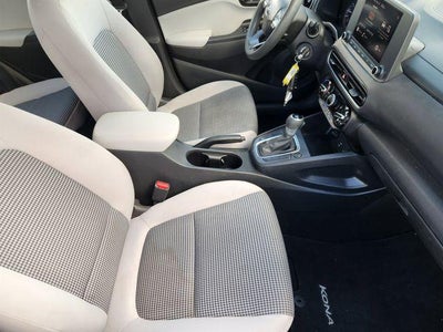 2022 Hyundai Kona SE