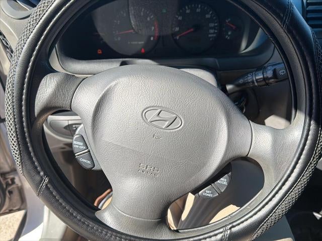 2003 Hyundai Santa Fe Base