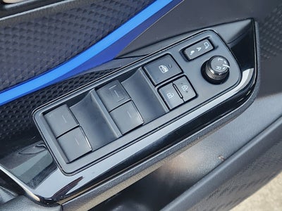 2022 Toyota C-HR XLE