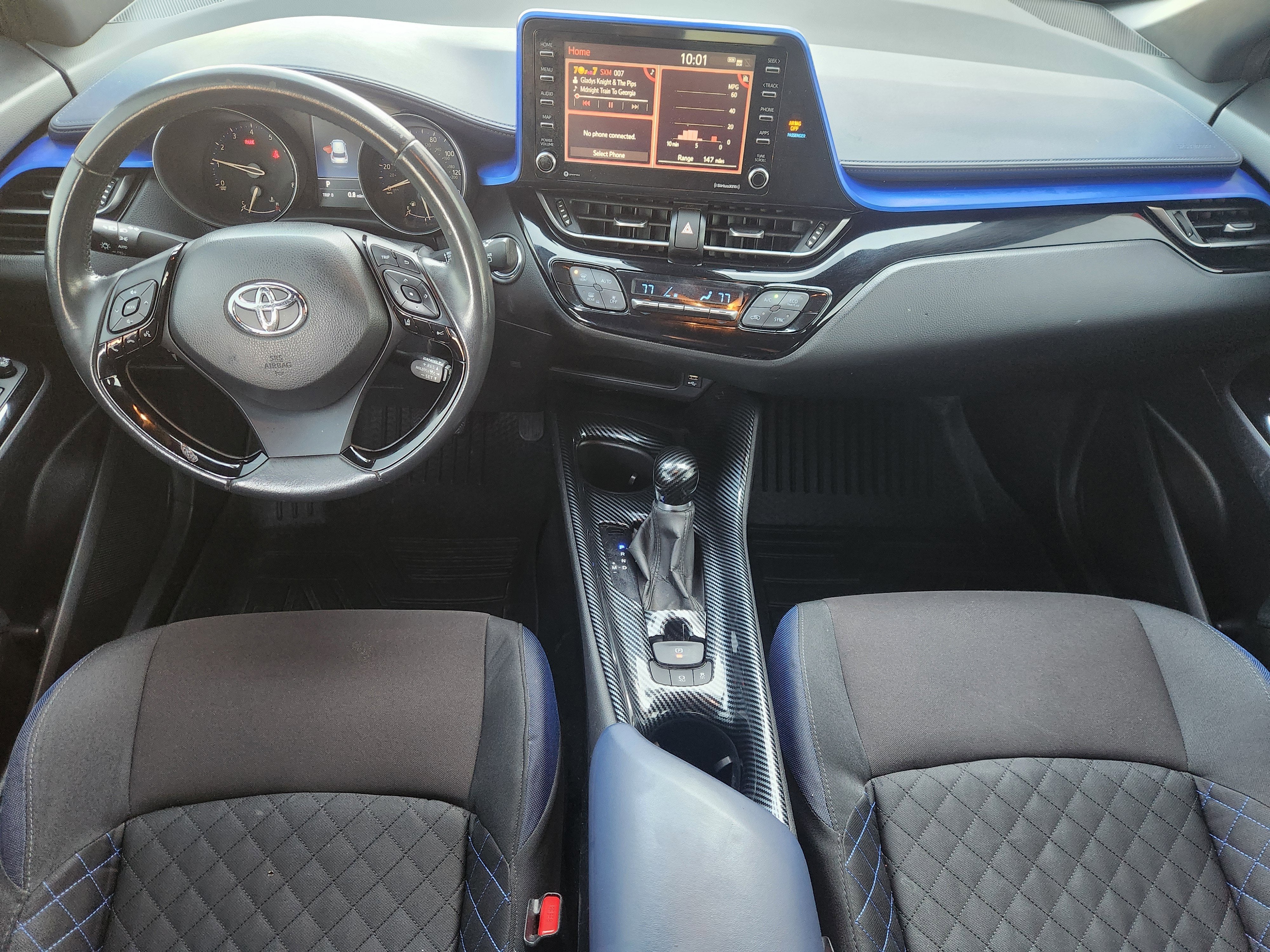 2022 Toyota C-HR XLE