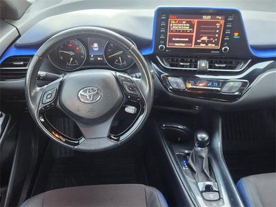 2022 Toyota C-HR XLE