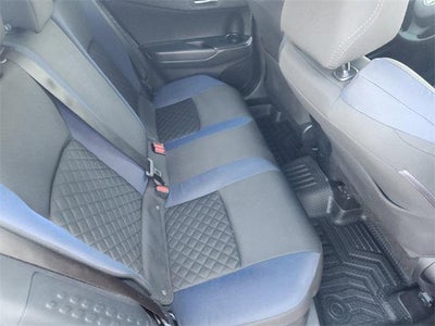 2022 Toyota C-HR XLE