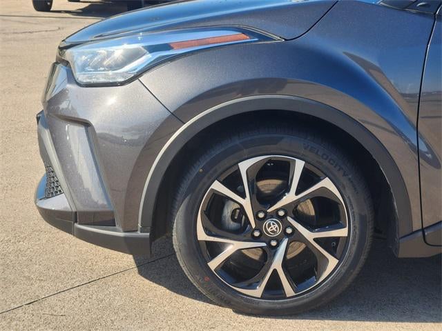 2022 Toyota C-HR XLE