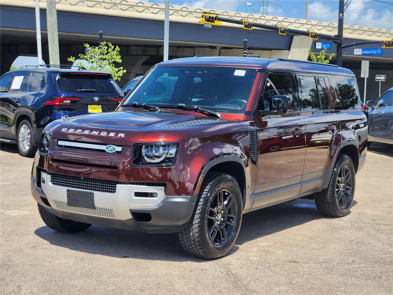 2024 Land Rover Defender S