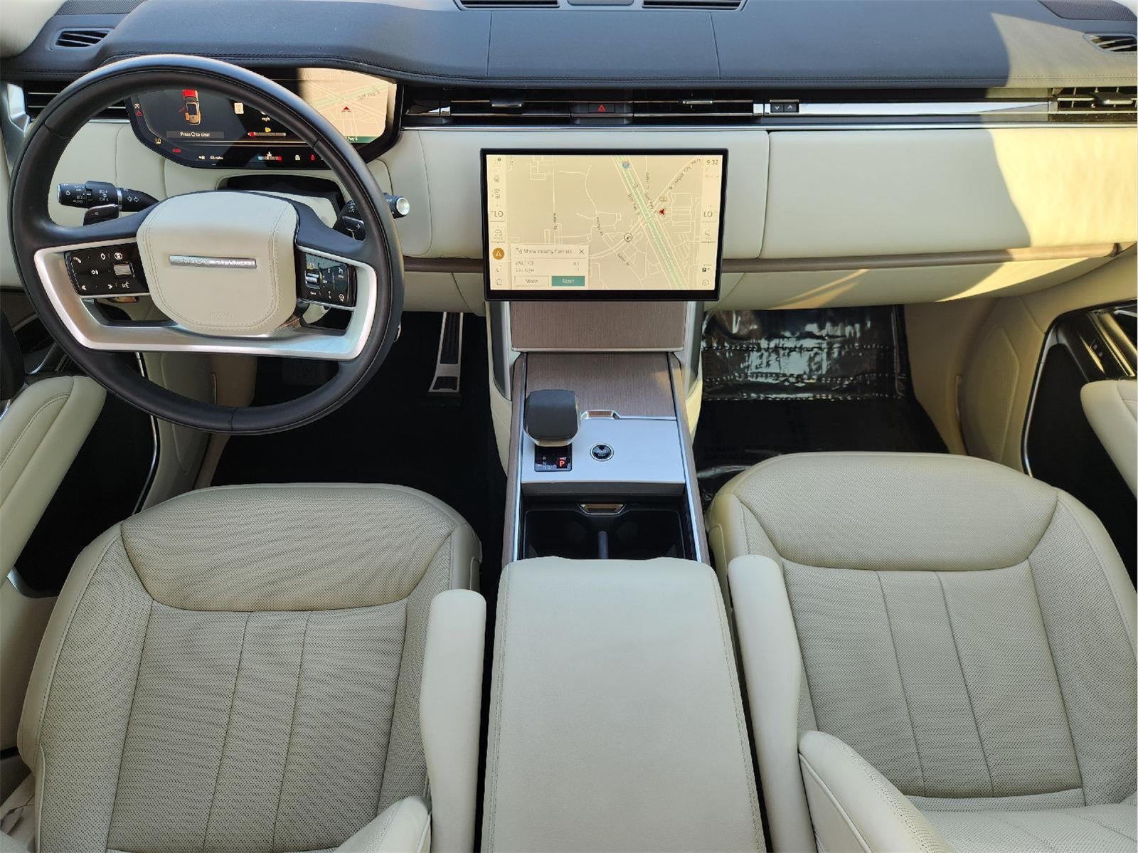 2024 Land Rover Range Rover SE
