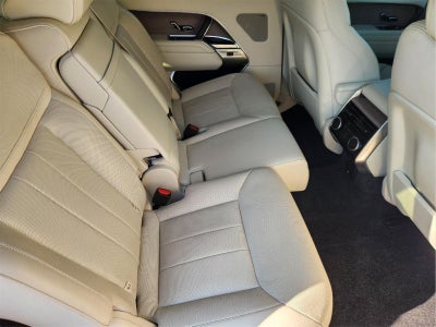 2024 Land Rover Range Rover SE