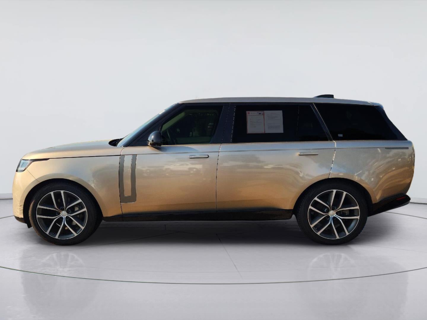 2024 Land Rover Range Rover SE