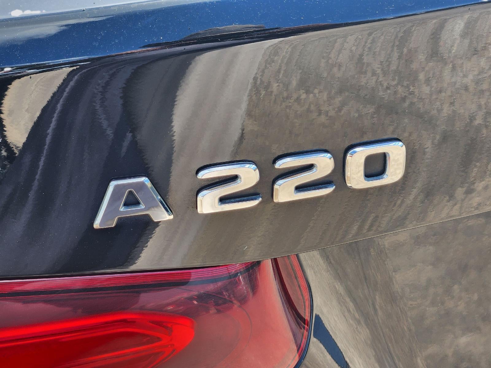2022 Mercedes-Benz 220 Base