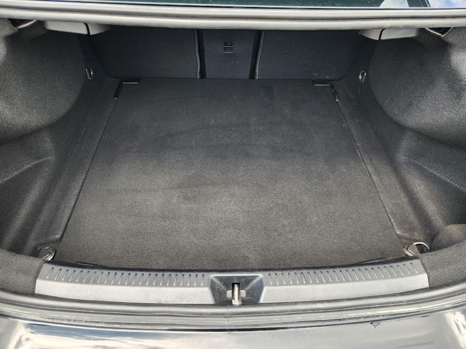 2022 Mercedes-Benz 220 Base
