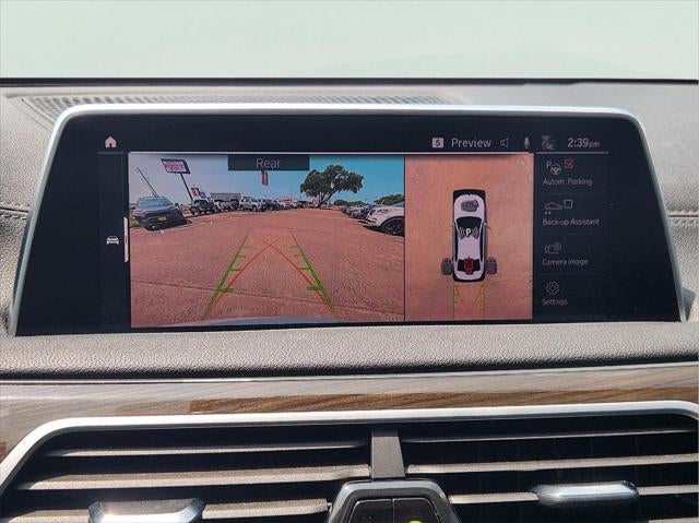 2022 BMW 7 Series 740i