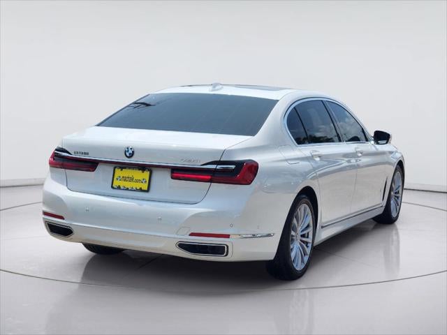 2022 BMW 7 Series 740i