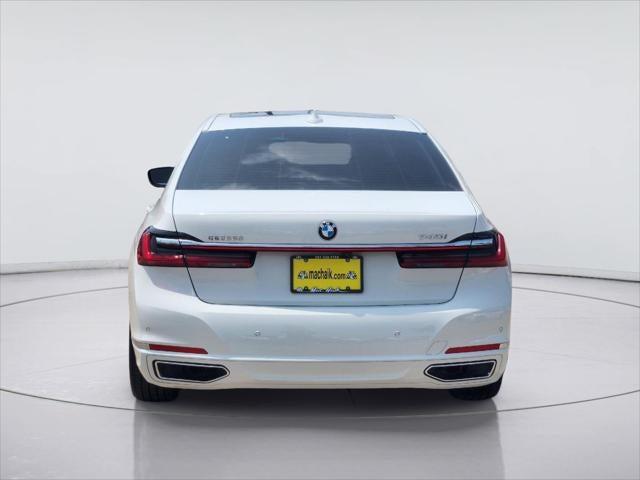 2022 BMW 7 Series 740i