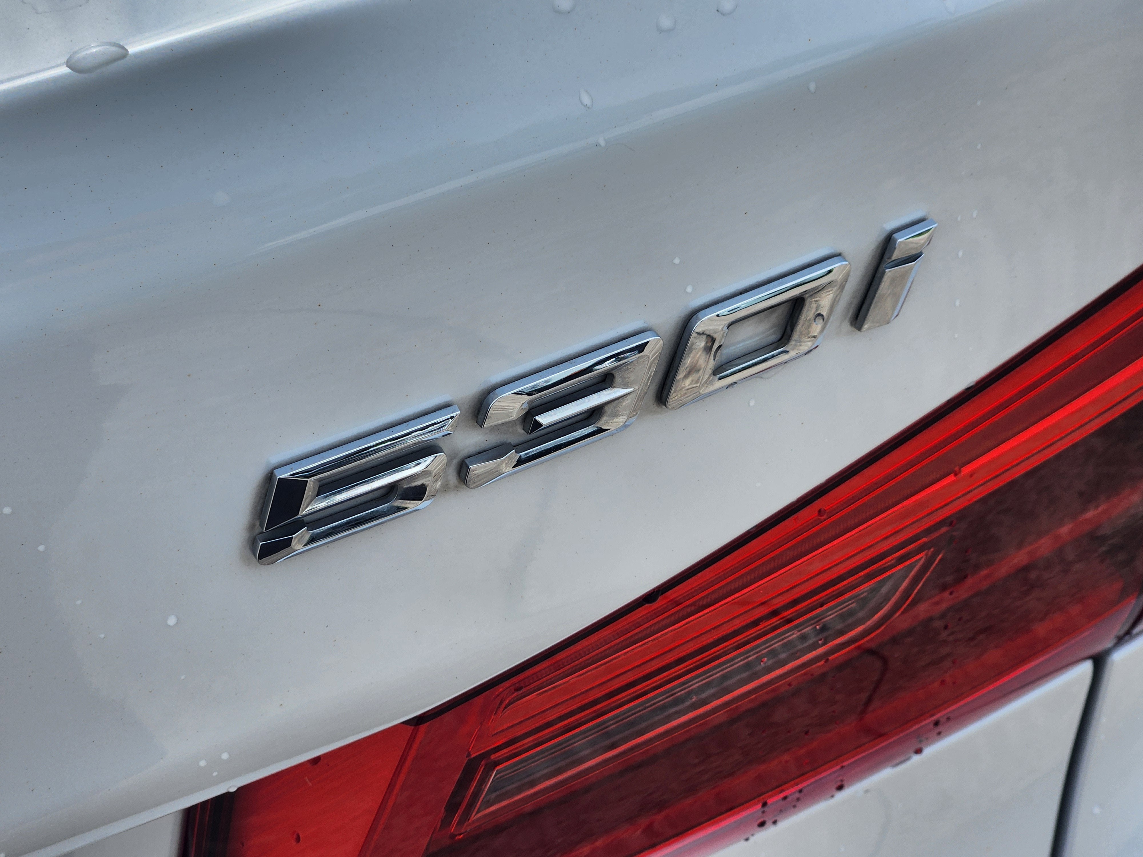 2018 BMW 5 Series 530i