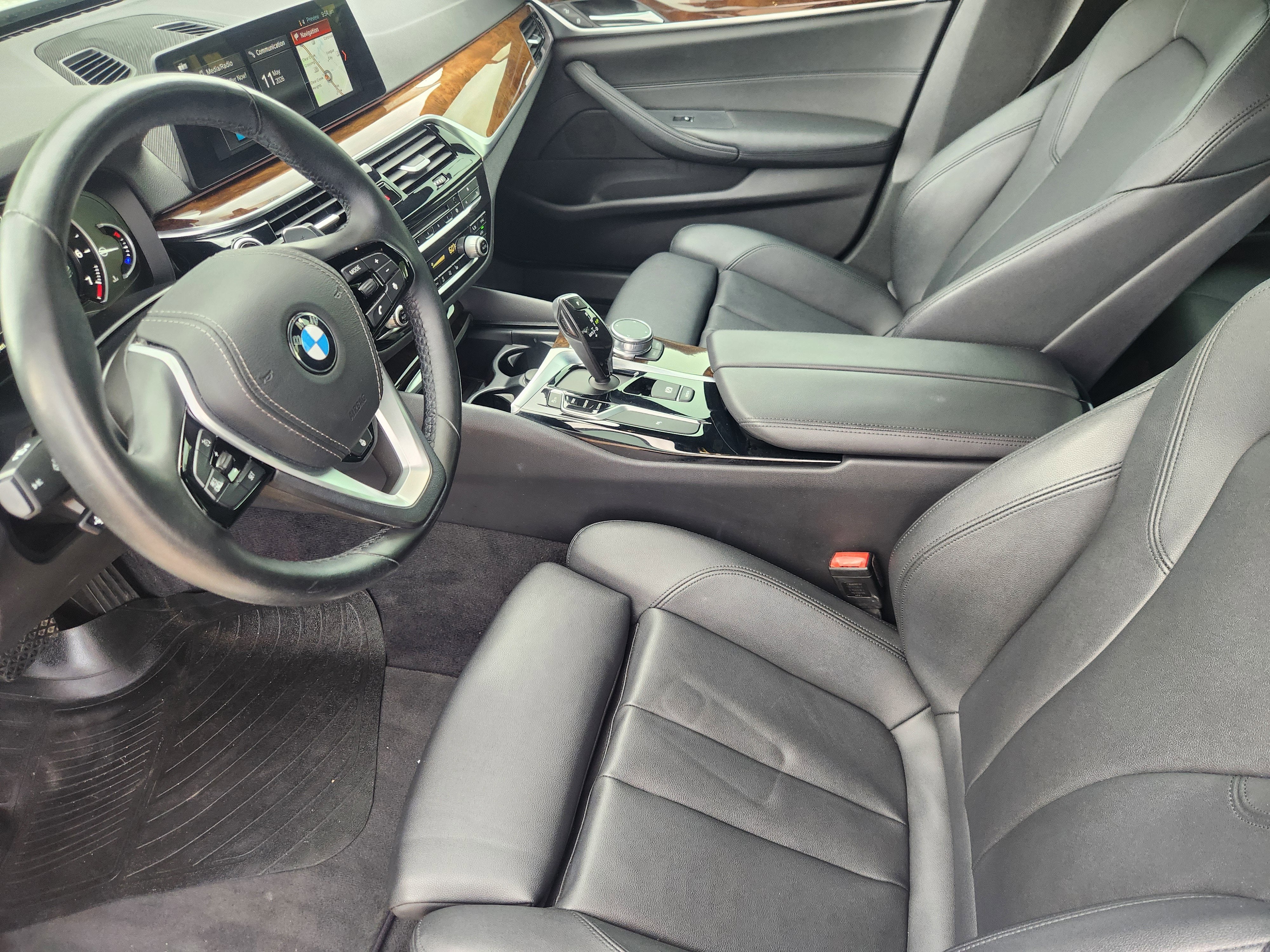 2018 BMW 5 Series 530i