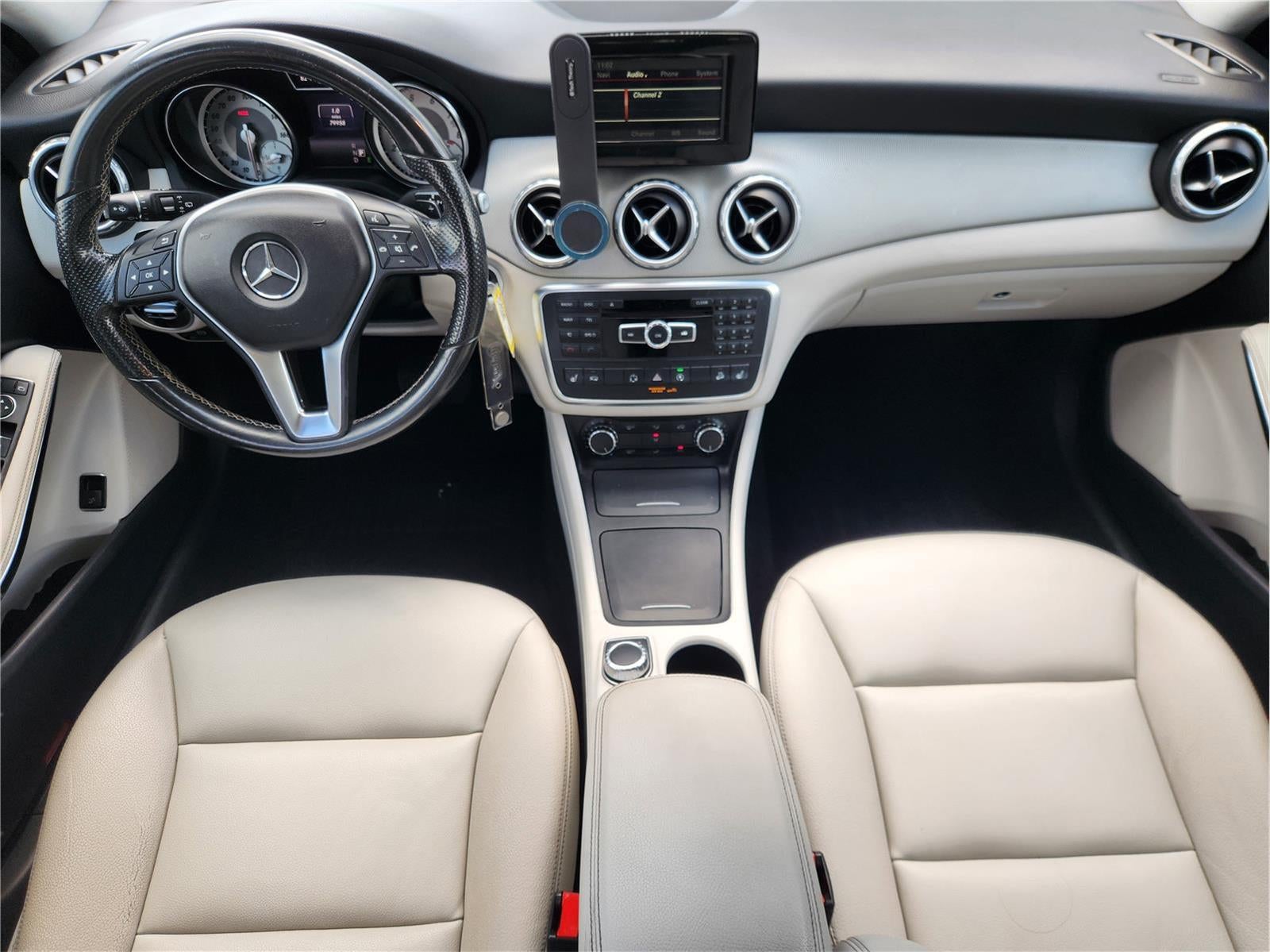 2015 MERCEDES-BENZ TRUCK GLA-CLASS Base