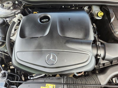 2015 MERCEDES-BENZ TRUCK GLA-CLASS Base