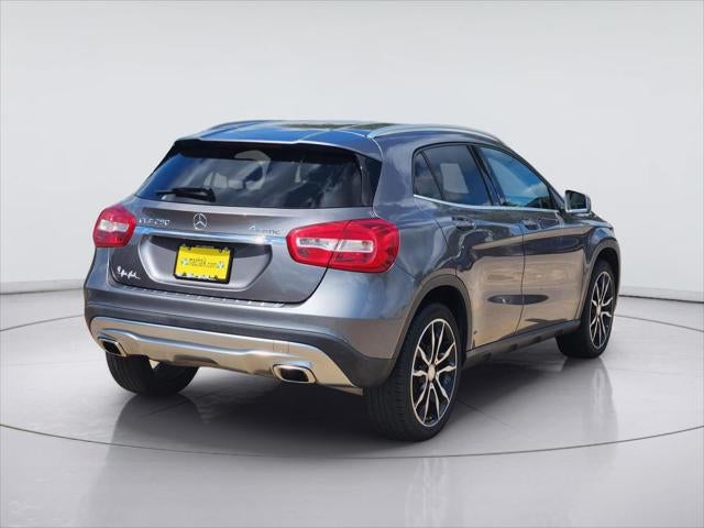 2015 MERCEDES-BENZ TRUCK GLA-CLASS Base