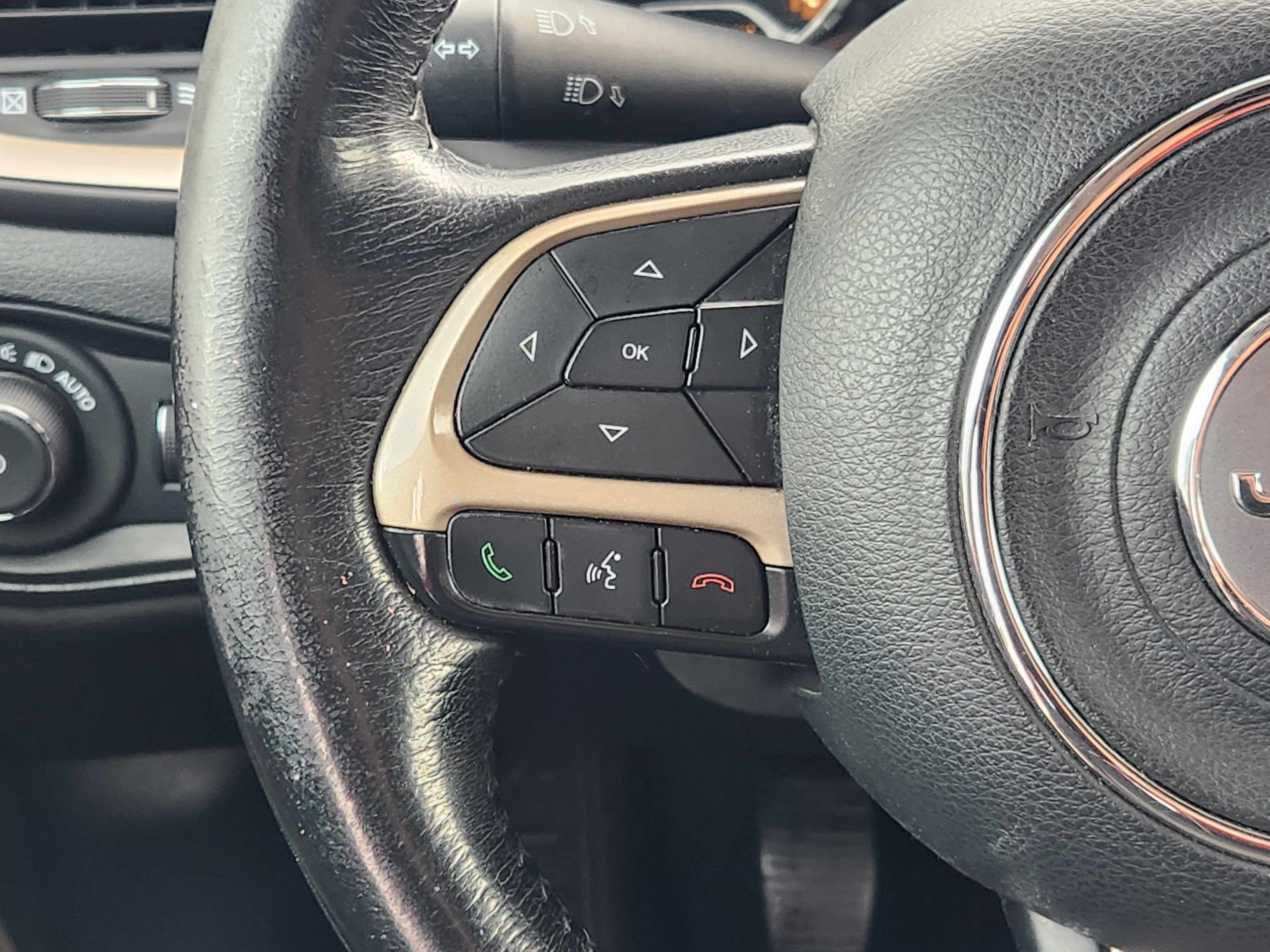 2016 Jeep Renegade Latitude 75th Anniversary Edition