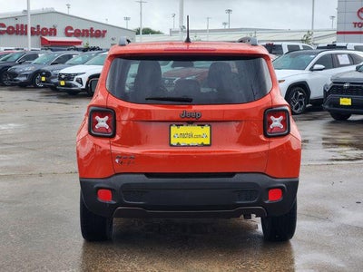 2016 Jeep Renegade Latitude 75th Anniversary Edition
