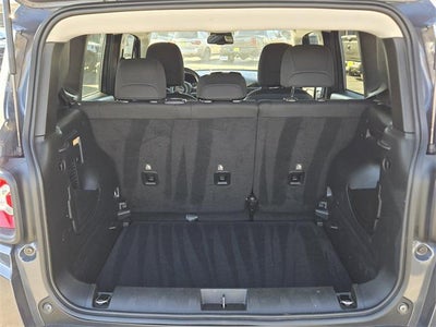 2023 Jeep Renegade Altitude