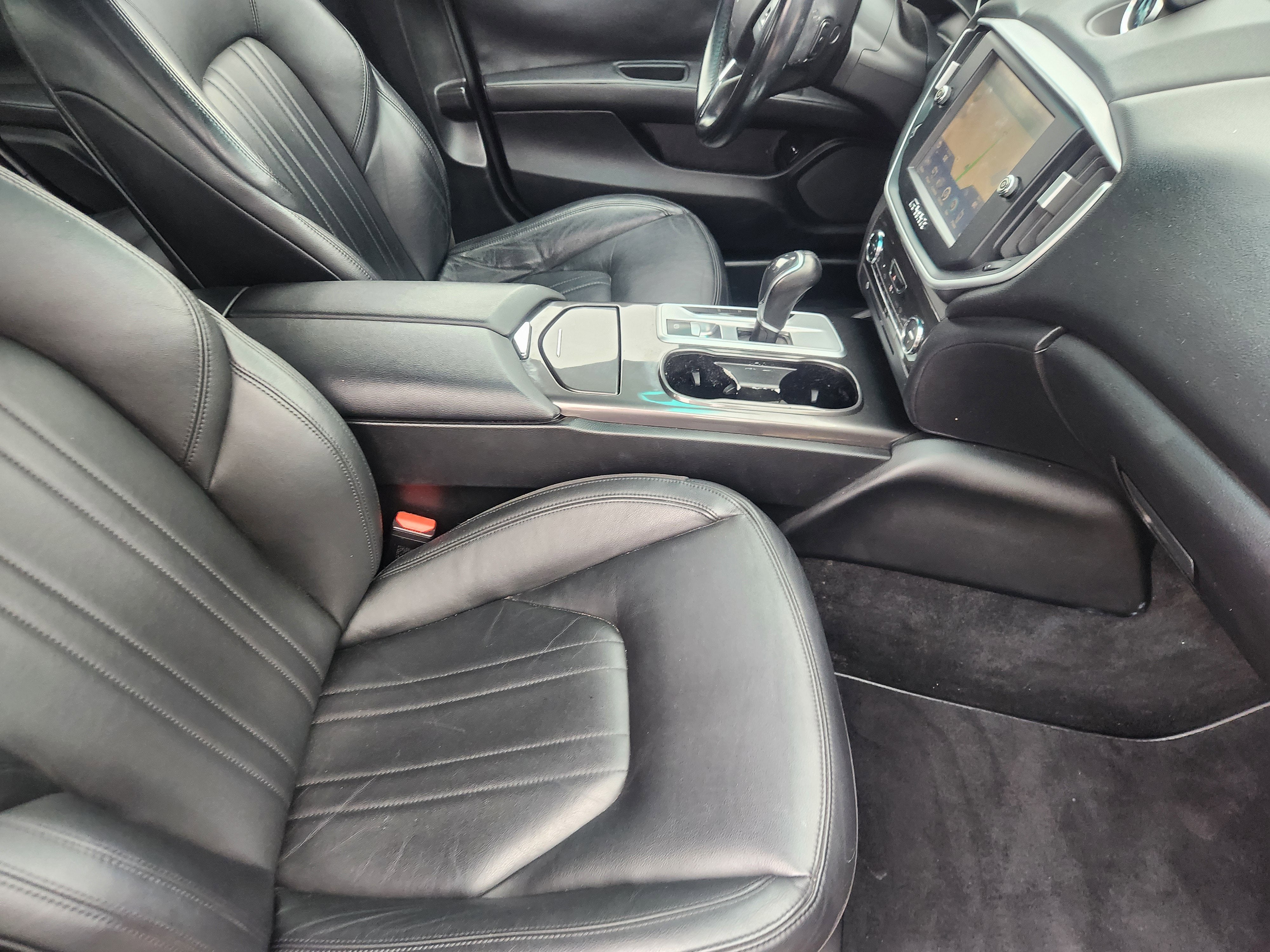 2015 Maserati Ghibli Base