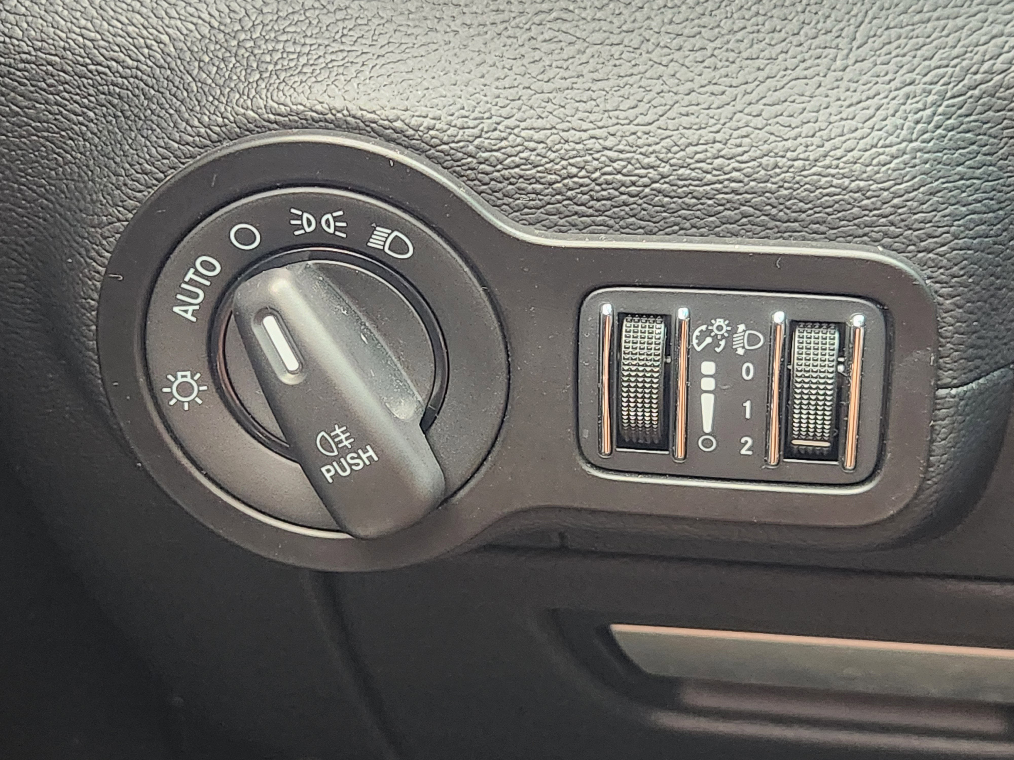 2015 Maserati Ghibli Base