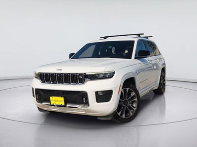2022 Jeep Grand Cherokee Overland