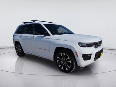 2022 Jeep Grand Cherokee Overland