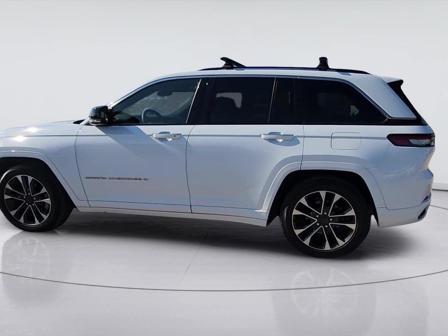 2022 Jeep Grand Cherokee Overland
