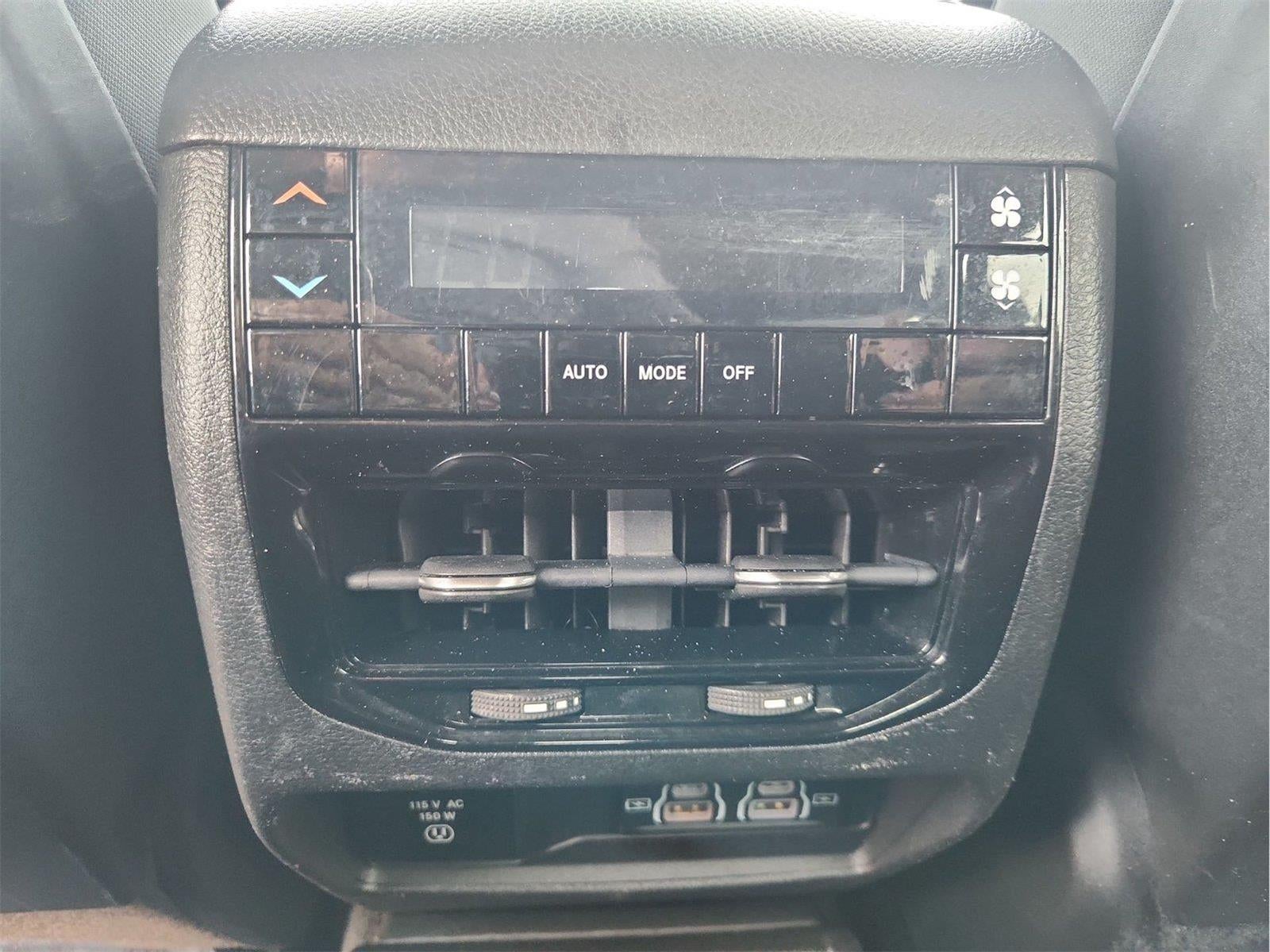 2022 Jeep Grand Cherokee L Altitude