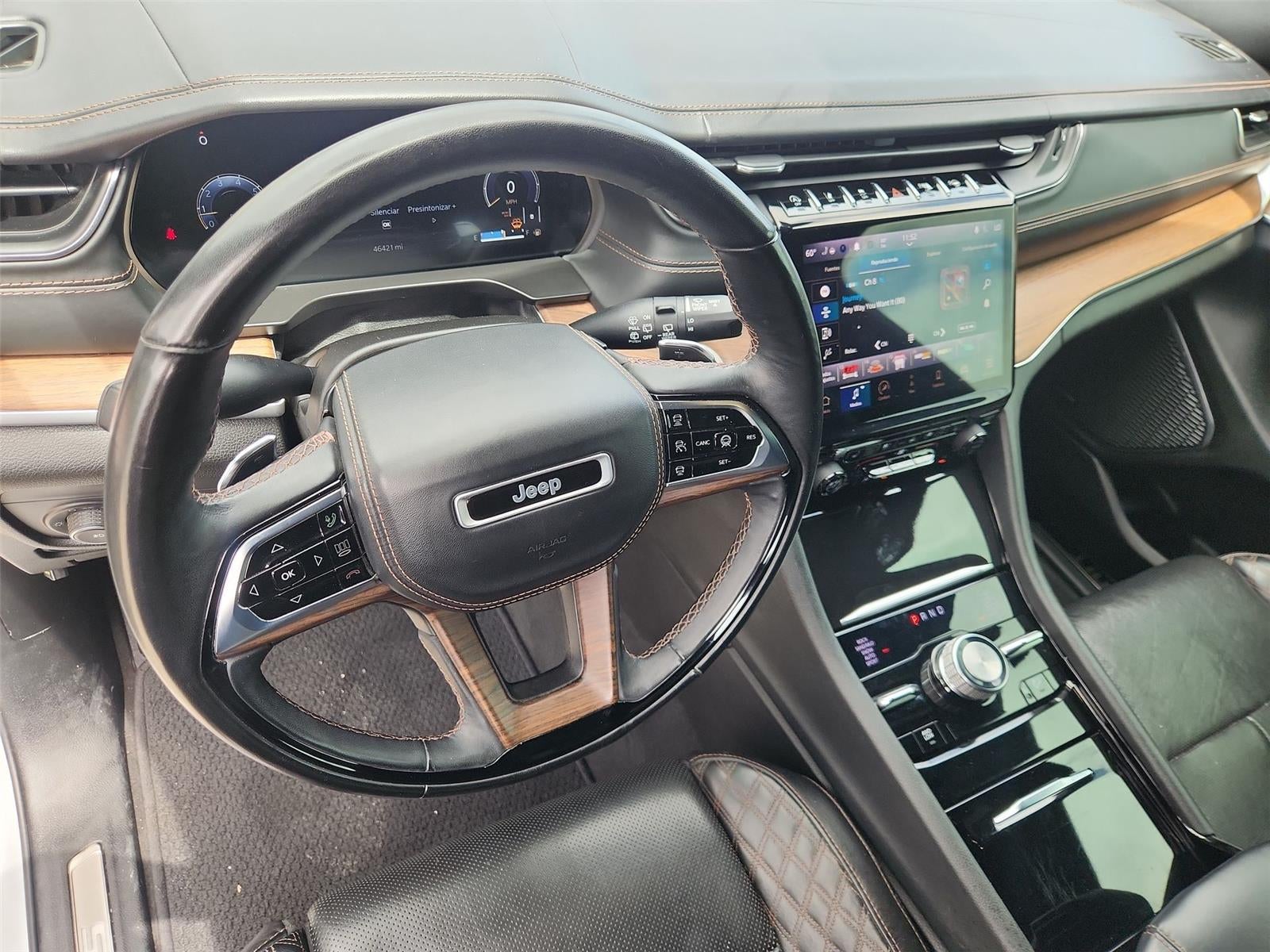 2022 Jeep GRAND CHEROKEE SUMMIT