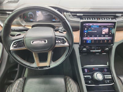 2022 Jeep GRAND CHEROKEE SUMMIT