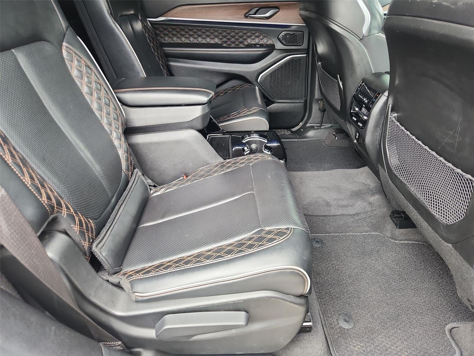 2022 Jeep GRAND CHEROKEE SUMMIT
