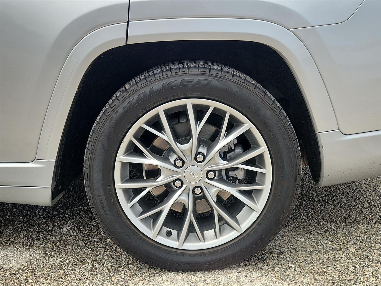 2022 Jeep GRAND CHEROKEE SUMMIT